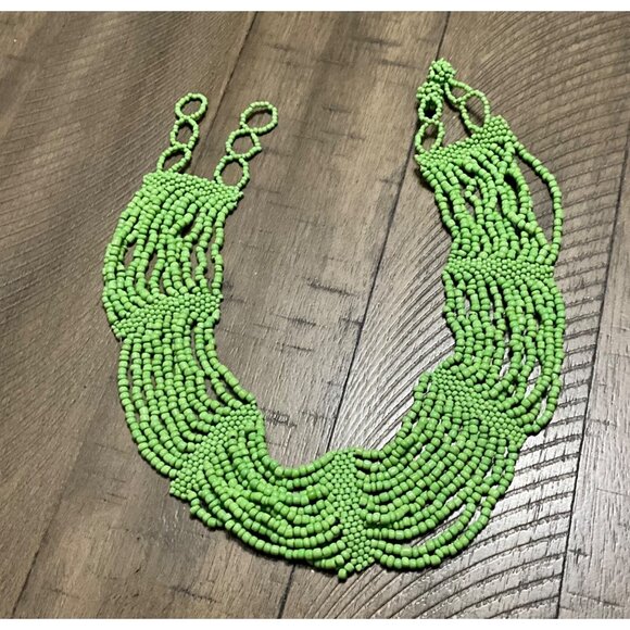 Art Deco Style Scalloped Seed Bead Glass Bib Necklace Green Boho Festival - Picture 4 of 6